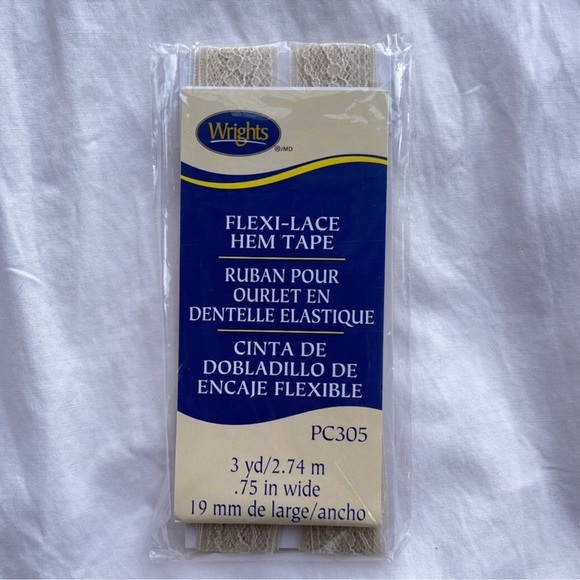 Wrights Flexi-Lace Cream and Black Hem Facings, 2.5 Yards - Picture 13 of 16